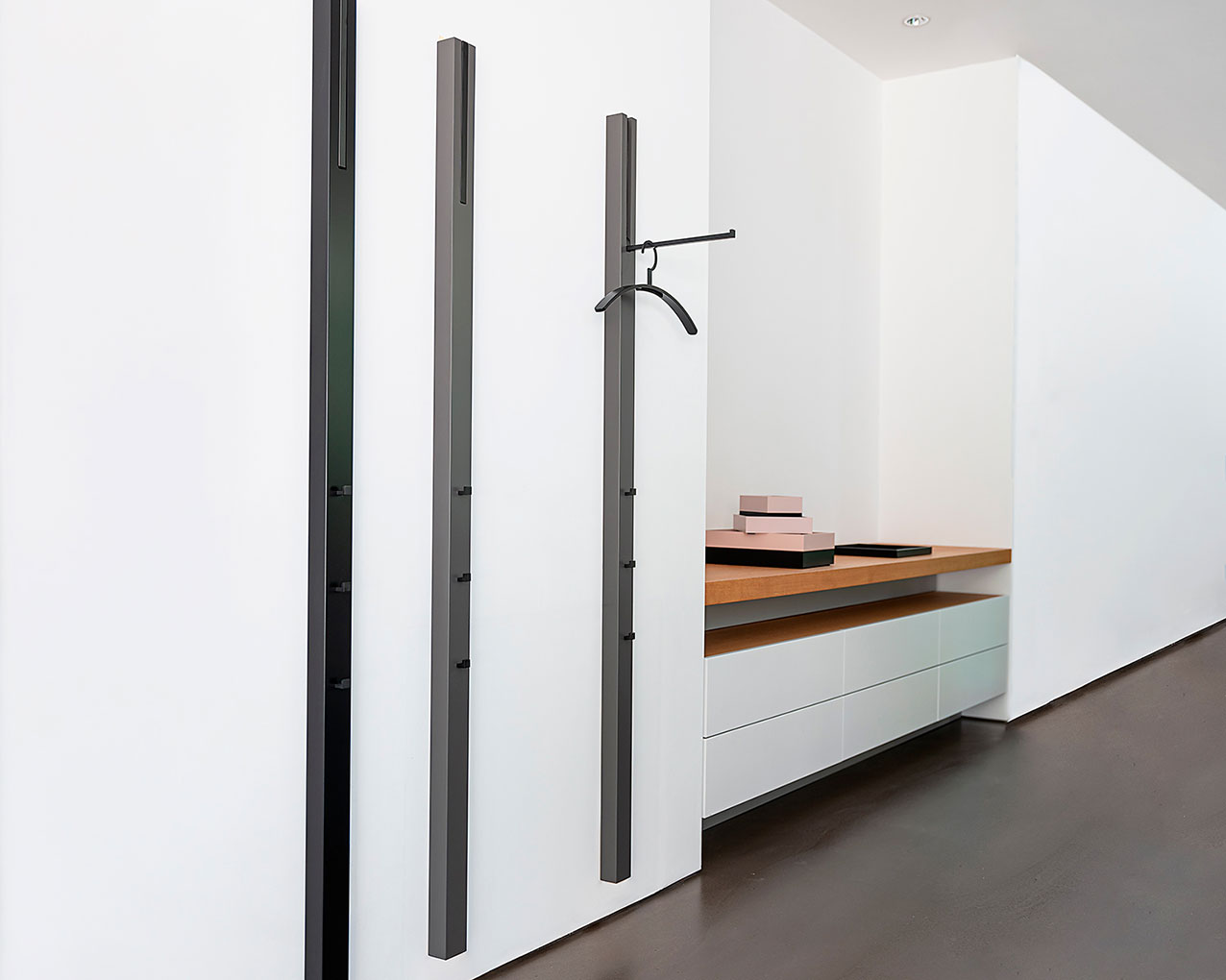 line-garderobe-von-schönbuch