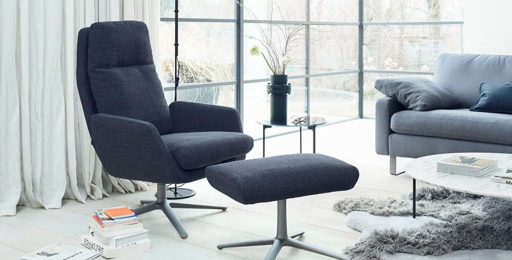 cordia-sessel-von-cor-mit-hocker